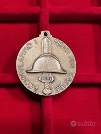 Medaglia FERT Accumulammo i Morti per Salire