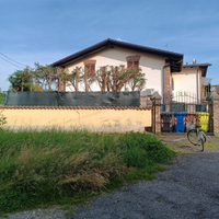 Appartamento con box doppio e cortiletto