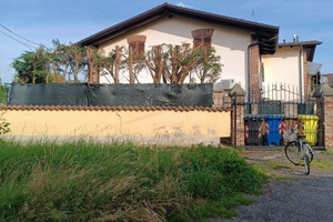 Appartamento con box doppio e cortiletto