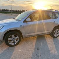 Toyota RAV4 Luxury – Anno 2006 – 143.000 km