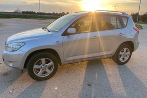 Toyota RAV4 Luxury – Anno 2006 – 143.000 km