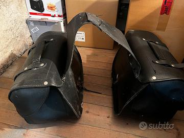 Coppia di Borse Laterali in Pelle Moto Custom