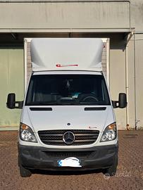 Mercedes Benz Sprinter 415 DCT