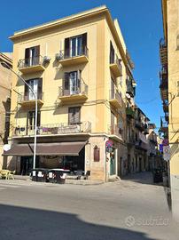 3 LOCALI A PALERMO