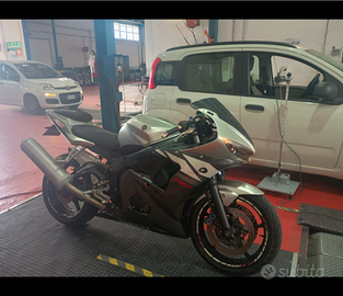 Yamaha R6