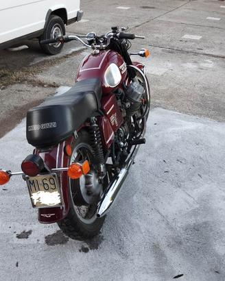 MOTO GUZZI V7 GT 850