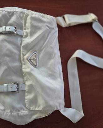 Borsetta Prada vintage con difetti