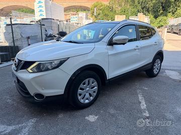 Nissan Qashqai 1.5 dCi Tekna PANORAMICO