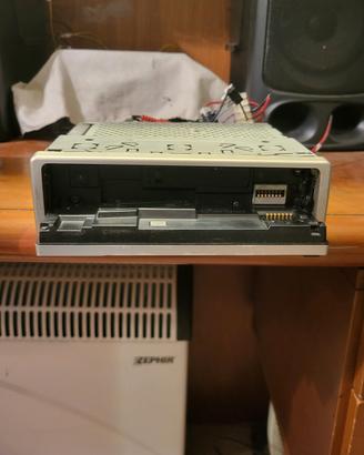 AUTORADIO