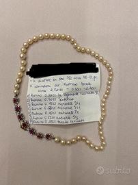 Collana in perle con rubini e oro bianco