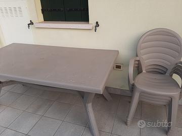 TAVOLO DA ESTERO + 4 SEDIE