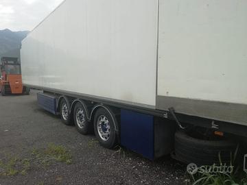 Semirimorchio isotermico Cardi unitrans 3 assi