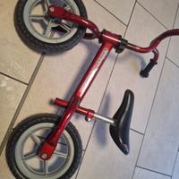 Bicicletta senza pedali