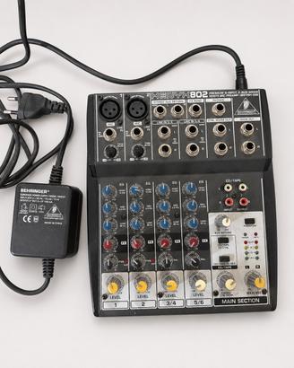 Mixer Behringer XENYX 802 + alimentatore originale
