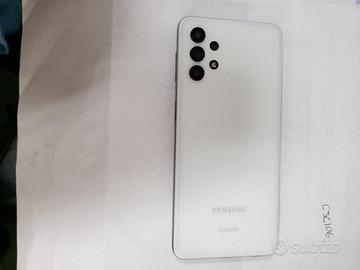 Svendita due smartphone usati