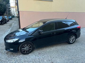 FORD Focus 3ª serie - 2015