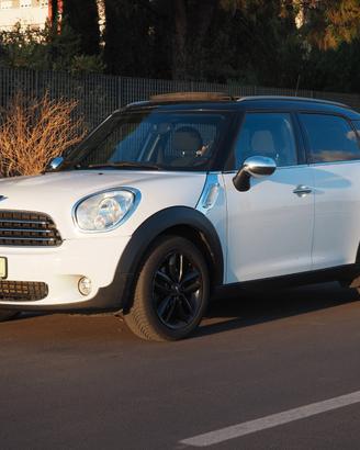 Mini Cooper D Countryman •Tetto Panoramico•