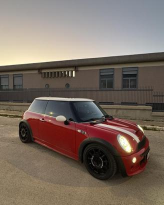 Mini cooper s r53