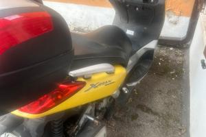 Scooter yamaha xmax 250