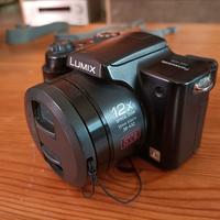 Fotocamera digitale Panasonic Lumix DMC-FZ5
