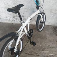 Bicicletta piegevole con cambio
