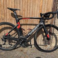Bici da corsa Wilier Cento1Air Ruote Carbonio 105
