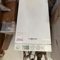 Caldaia a condensazione Viessmann Vitodens 100