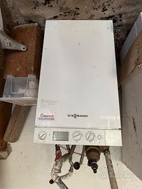 Caldaia a condensazione Viessmann Vitodens 100