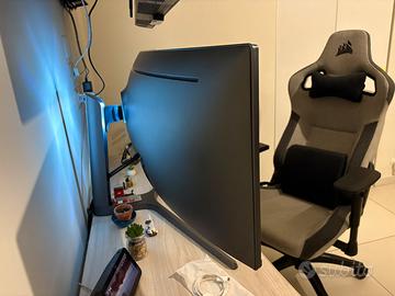 Monitor ultrawide Samsung chg90 49pollici