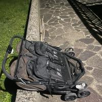 Passeggino fratellare joie