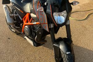 KTM DUKE 690 DEPOTENZIATO A2