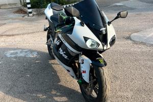 Kawasaki ninja zx6r