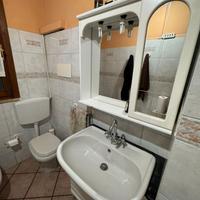 Bagno completo: lavello con mobile + WC + bidet
