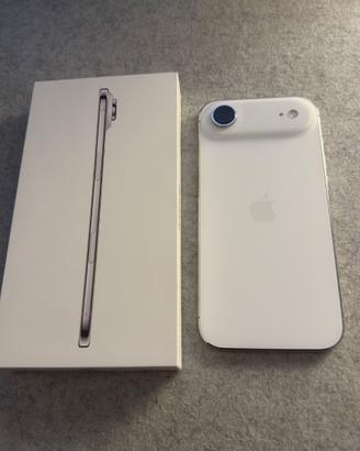 iPhone 17 Air + Apple Powerbank