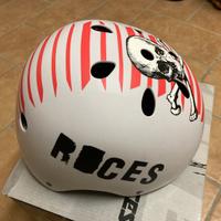 CASCO SKATEBOARD  CE SKULL 800 AGGRESSIVE