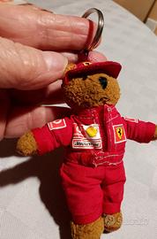 Vecchio collezione. Orsetto Ferrari porta chiavi. 