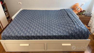 Letto matrimoniale