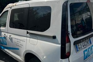 Volkswagen Caddy 2.0 TDI 102 CV Life Maxi AUTOCARR