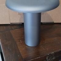  lampada da tavolo Artemide 