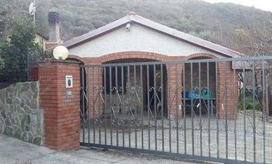 Immobile in asta di 186 m² con 4 locali a Taggia