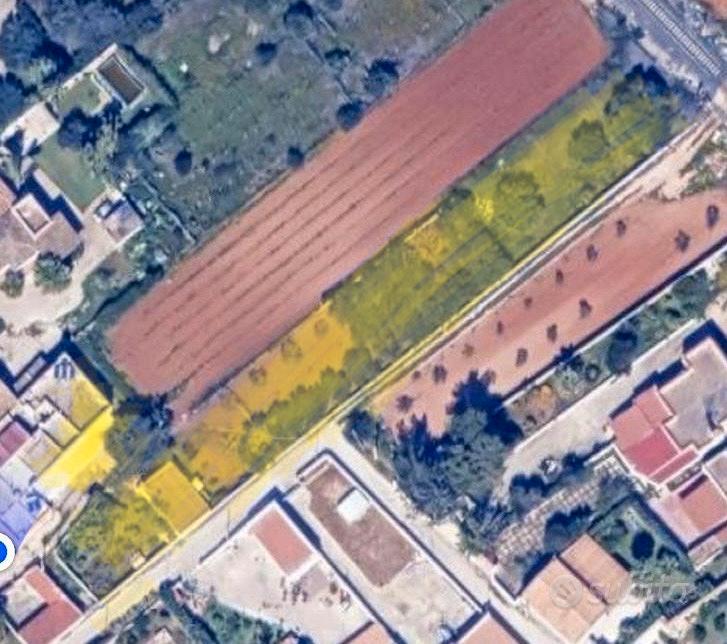 Vendita terreno con abitazione - Vista 3