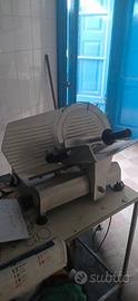 Affettatrice professionale 