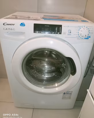 Lavatrice Smart 7kg 1300 giri
