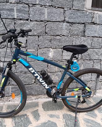 MOUNTAIN BIKE. 