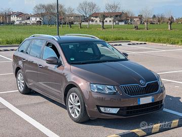 Skoda Octavia 1.6 TDI Wagon Ambition 105 CV