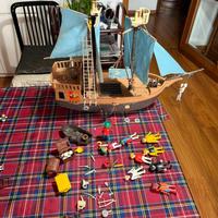 Galeone Playmobil anni 80 e Playmobil in omaggio