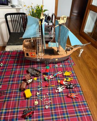 Galeone Playmobil anni 80 e Playmobil in omaggio