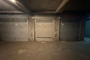 Garage con soppalco a san paolo Gravina di catania