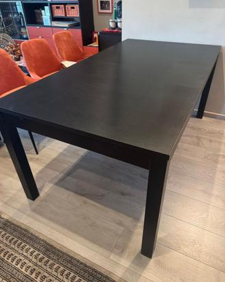 Tavolo Ikea Bjursta allungabile per salotto