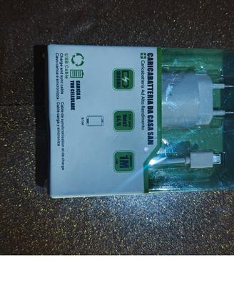 caricabatterie cellulare compatibile iPhone e andr